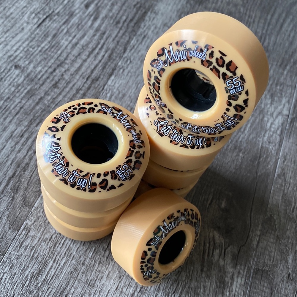 LOT OF 8 LIKE NEW Moxi | Trick Roller Skate Wheels 55mm 31mm 97A Leopard Print